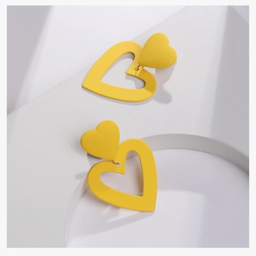 NEW Double Hearts Drop Earrings. YELLOW